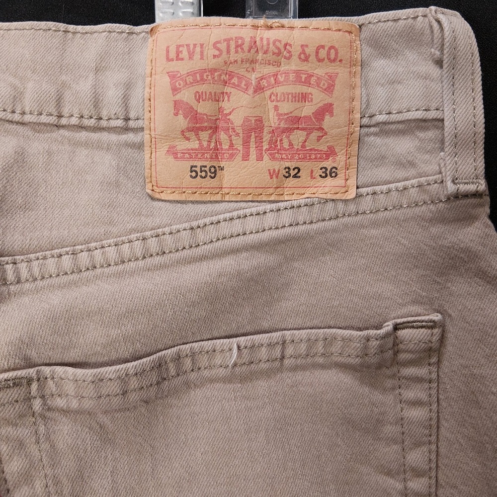 Levis 559 Relaxed Straight Jeans Mens 32x36 Tan Khaki Denim Pants 00559-0621
